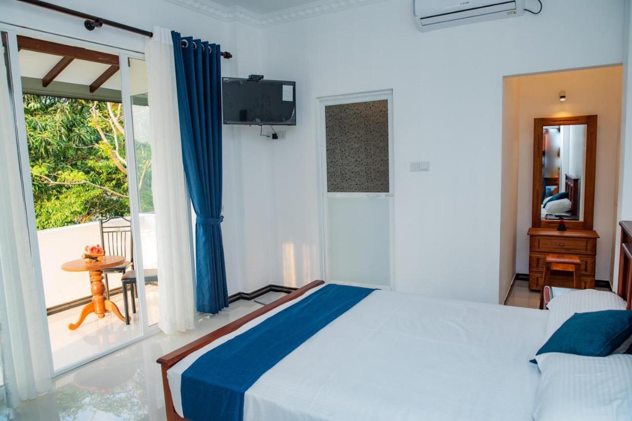 Sky Edge Homestay 캔디 외부 사진