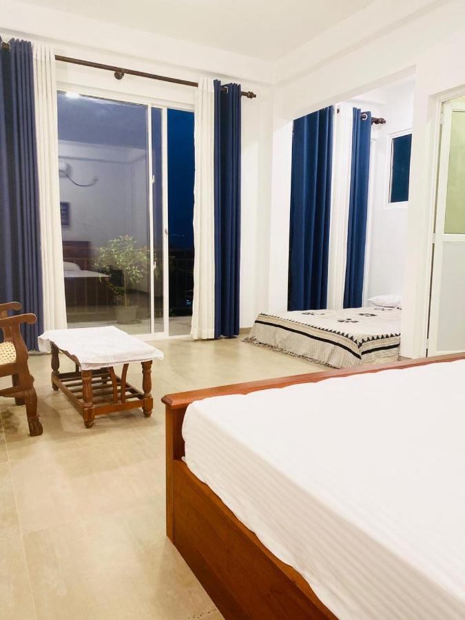 Sky Edge Homestay 캔디 외부 사진